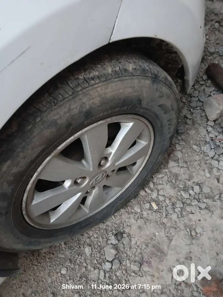 Hyundai Xcent On Sell