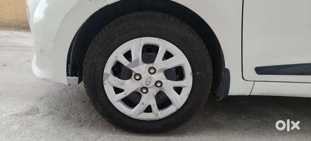 Hyundai Grand I10 Sportz Petrol 2017