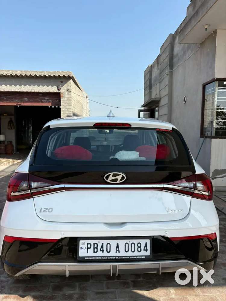 Hyundai New I20 2024 Petrol 17000 Km Driven Vip Number Original Car
