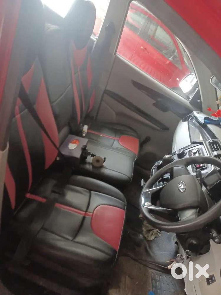 Mahindra Kuv100 July-2017 Petrol 40250 Km Driven