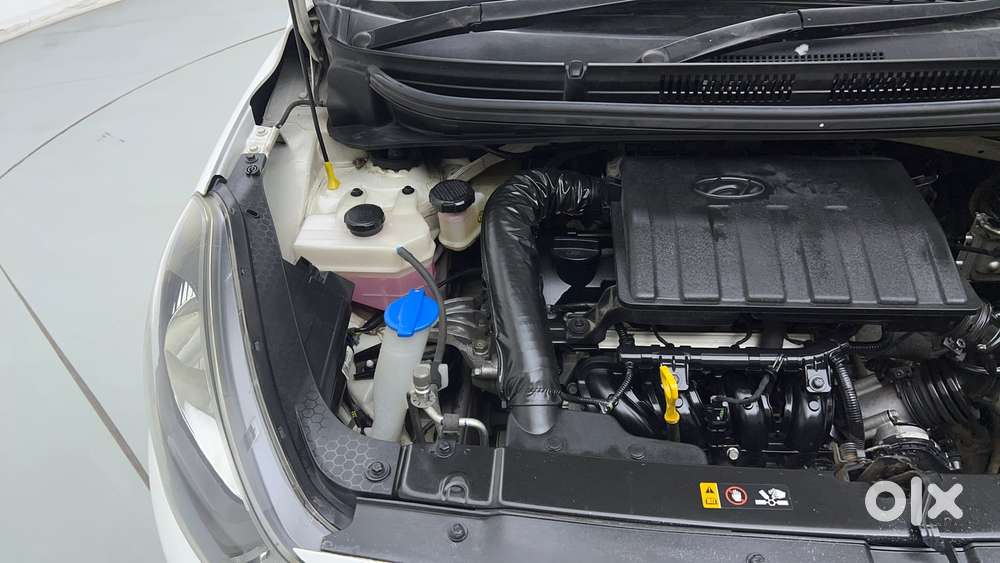 Hyundai Aura [2023-ongoing] 1.2 S Petrol Manual, 2022, Petrol