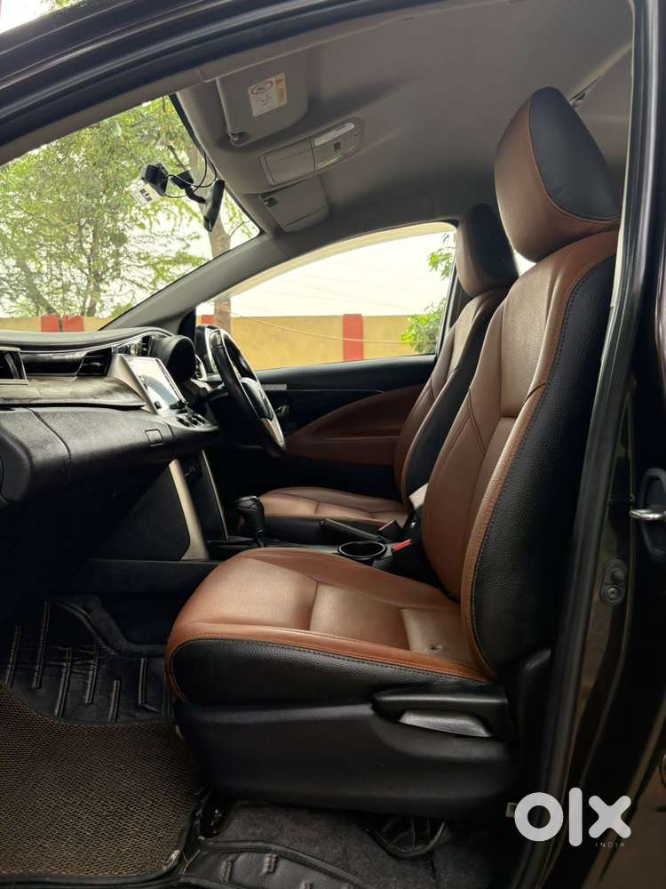 Toyota Innova Crysta [2020-ongoing] 2.4 Gx 7 Str, 2022, Diesel