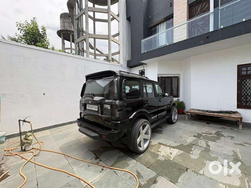 Mahindra Diesel Car 2025