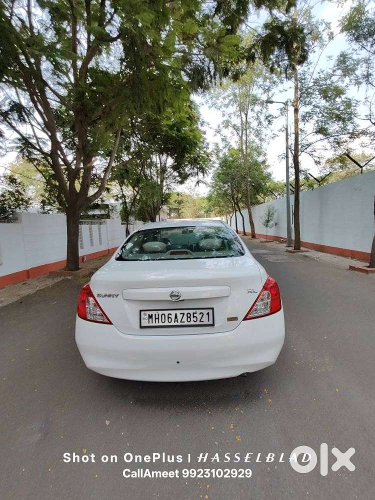 Nissan Sunny Petrol Special Edition, 2012, Petrol