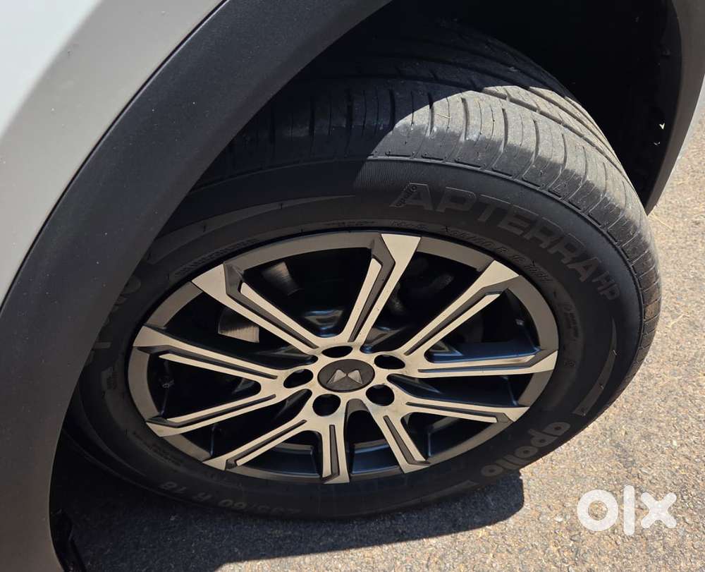 Mahindra Xuv700 2.2 Ax 7 Diesel At Luxury Pack Str, 2024, Diesel