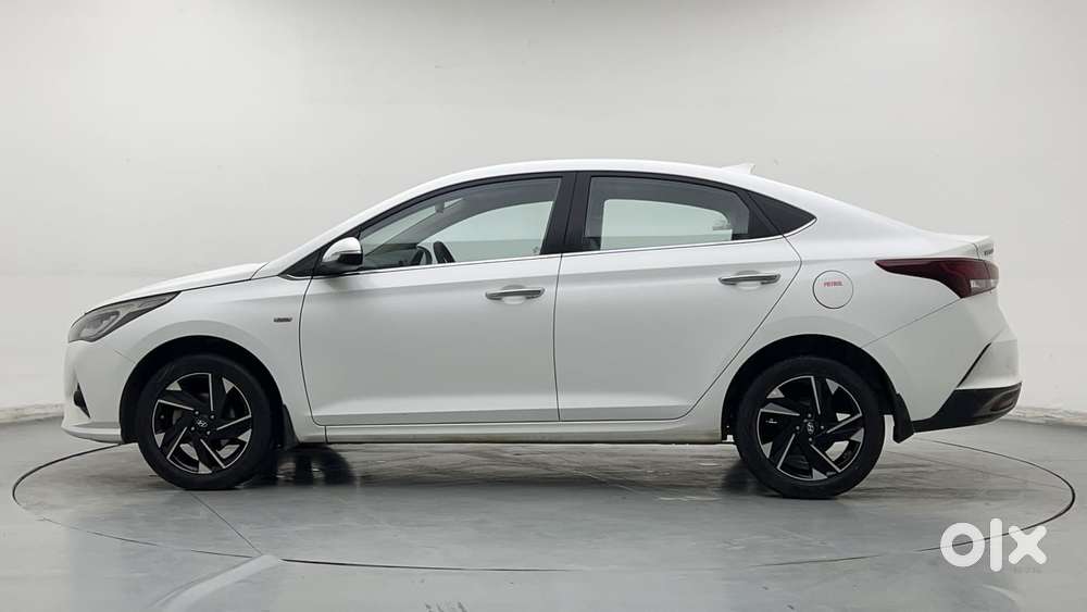 Hyundai Verna 1.5 Sx (o) Vtvt Ivt, 2021, Petrol