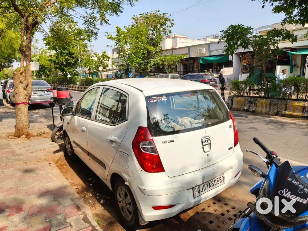 Hyundai I10 Magna 2012 Petrol & Cng