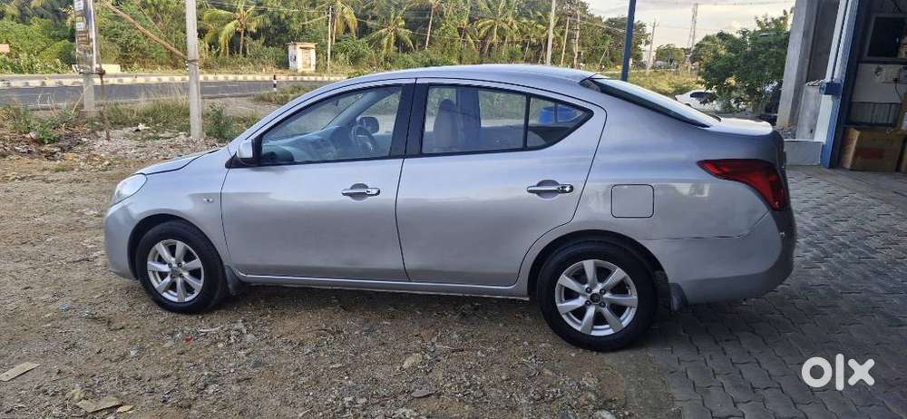 Nissan Sunny, 2012, Diesel