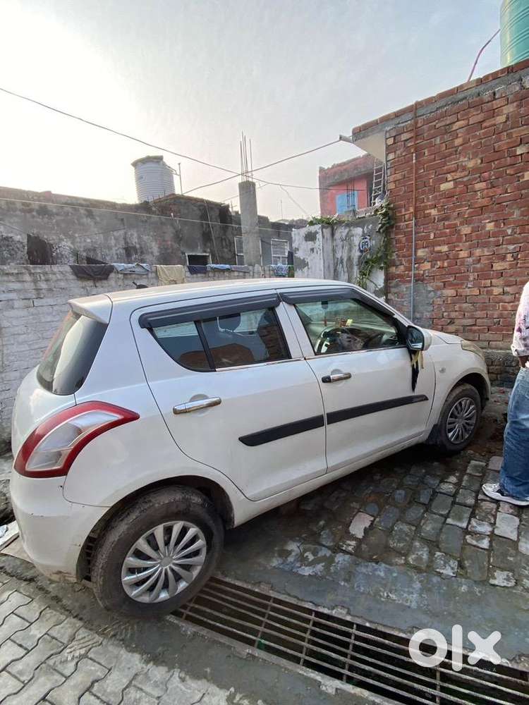 Maruti Suzuki Swift 2015 Petrol 100000 Km Driven