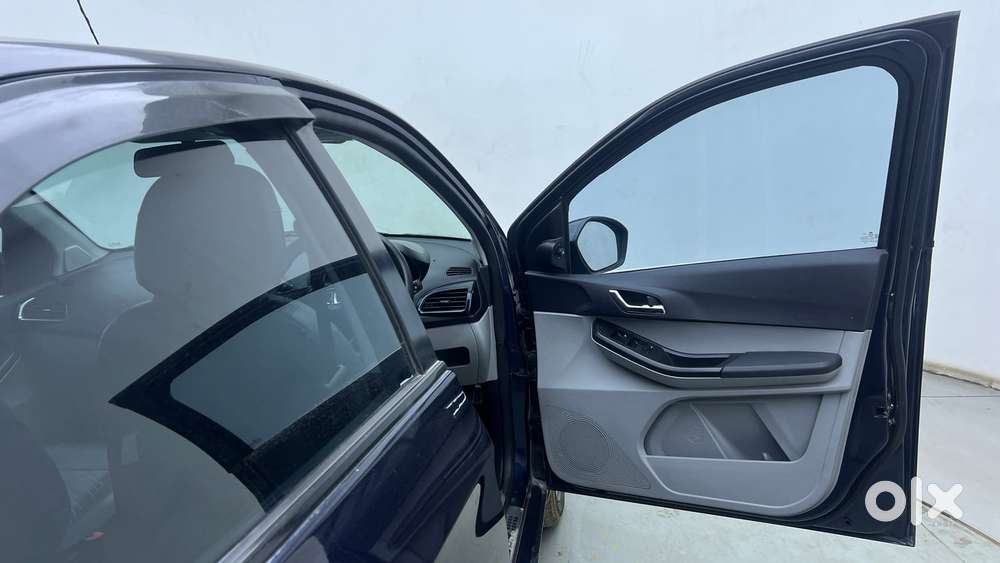 Tata Tiago Xza Plus, 2021, Petrol