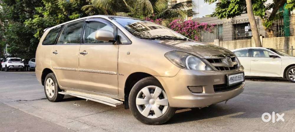 Toyota Innova 2.5 G (diesel) 8 Seater, 2005, Diesel