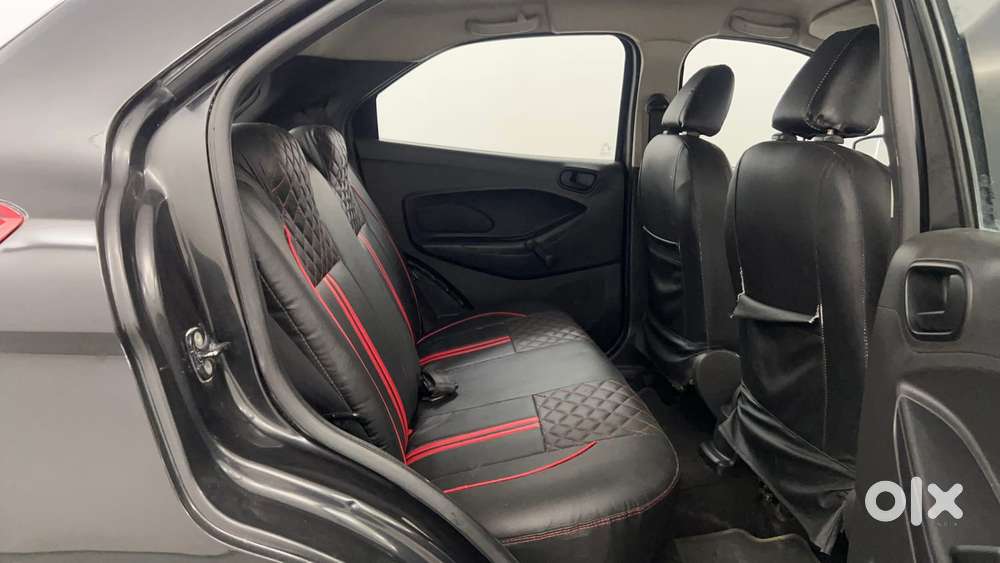 Ford Figo Ambiente, 2015, Petrol