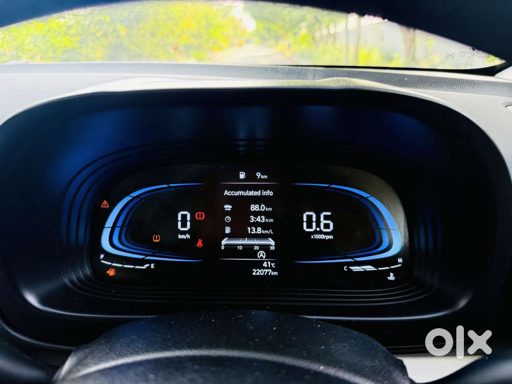 Hyundai Venue S (o) 1.2 Petrol Knight Edition, 2025, Petrol
