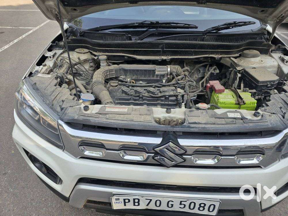 Maruti Suzuki Brezza 1.5 Zxi Smart Hybrid, 2022, Petrol