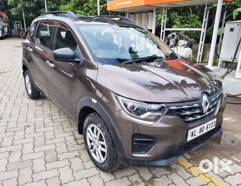 Renault Triber Rxl, 2022, Petrol