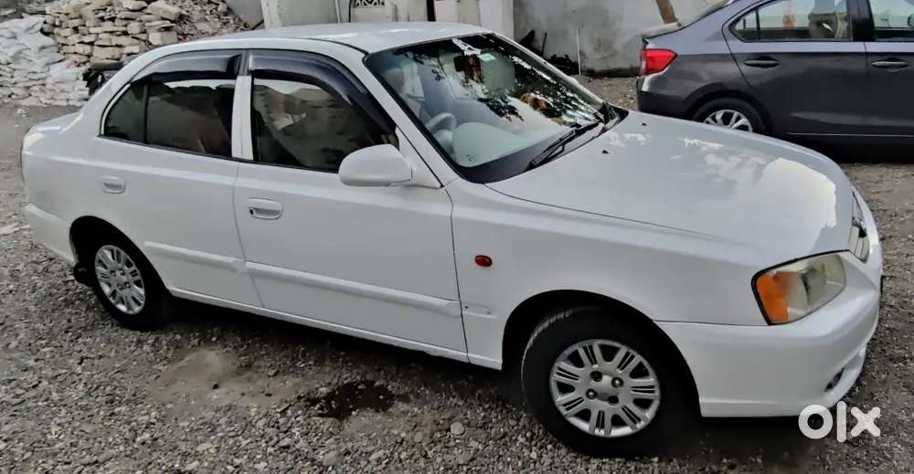 Hyundai Accent Cng/ Petrol