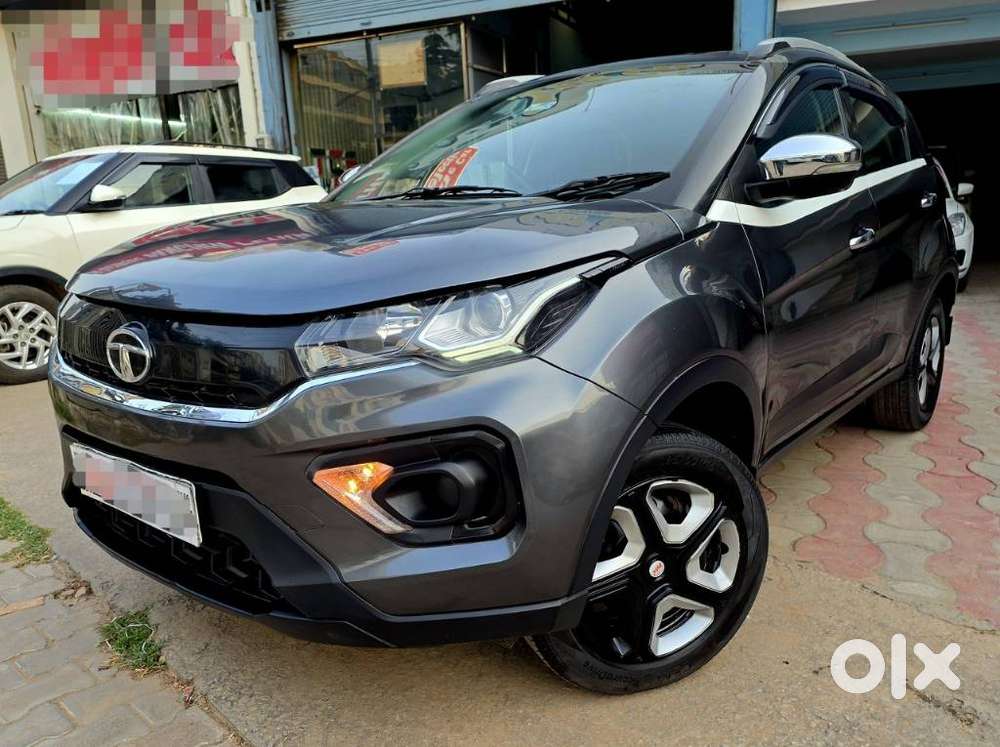 Tata Nexon 1.5 Revotorq Xm (s), 2021, Petrol