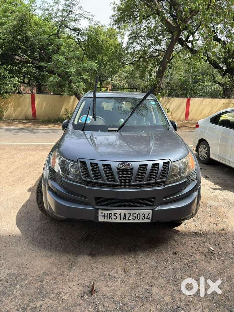 Well-maintained Mahindra Xuv500 W8 2014 For Sale
