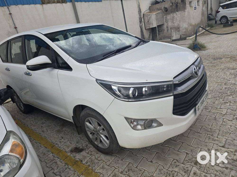 Toyota Innova Crysta 2.4 V, 2018, Diesel