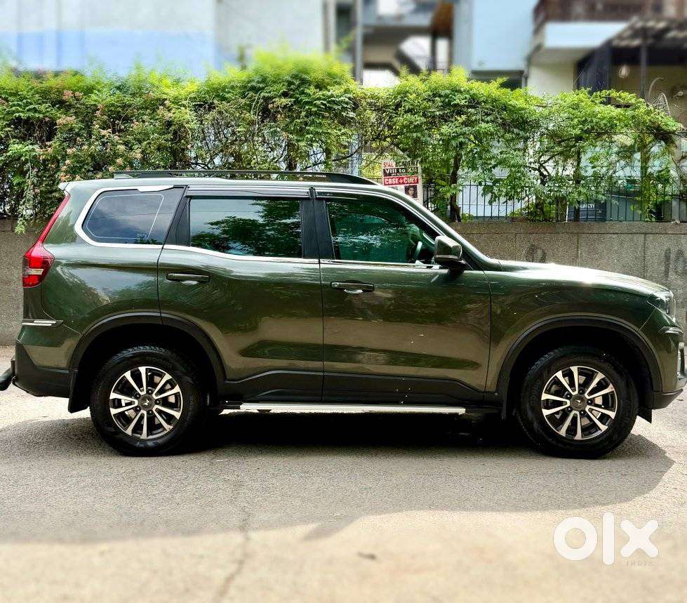 Mahindra Scorpio-n 2.0 Z4 Petrol Mt 7 Str, 2023, Petrol