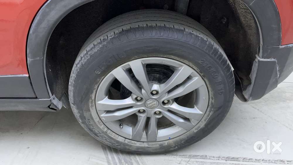 Maruti Suzuki Vitara Brezza Zdi+ Dual Tone Mt, 2016, Diesel