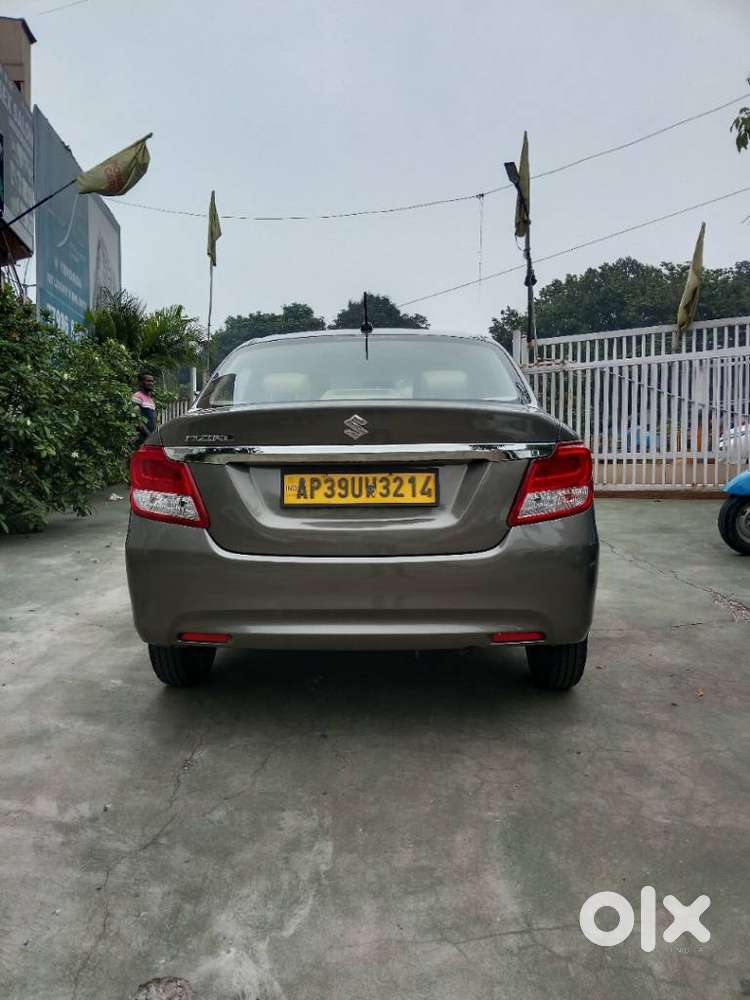 Maruti Suzuki Dzire 1.2 Vxi, 2024, Petrol