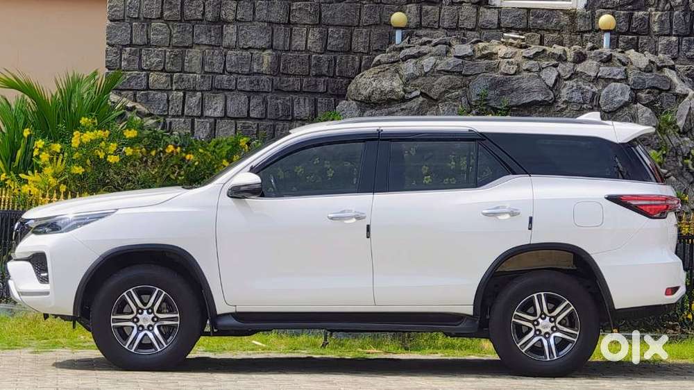 Toyota Fortuner 4x2 At 2.8 Diesel, 2023, Diesel