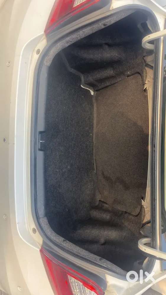 Honda Amaze 2016 Petrol Well Maintained