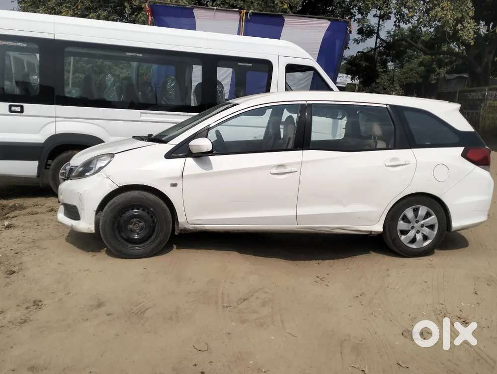 Honda Mobilio 2015 Diesel 122000 Km Driven
