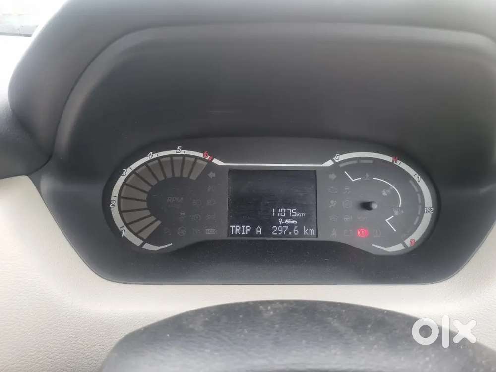 Nissan Magnite 1.0 Xe 2024 Petrol Automatic