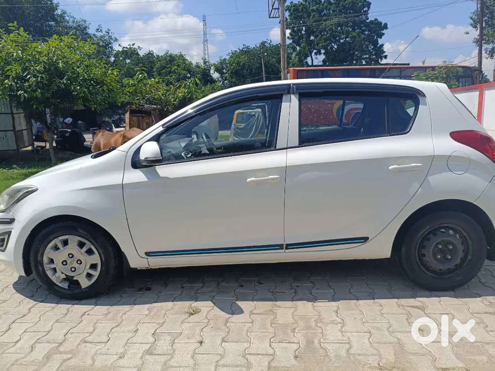 मिडिल क्लास के लोगों के लिए यह एक बहुत अच्छी कiर है