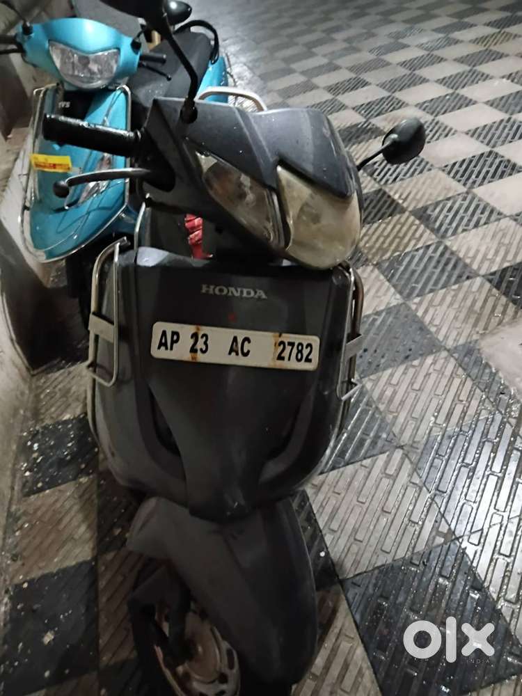 Good condition with new tyres Scooters 1825069048