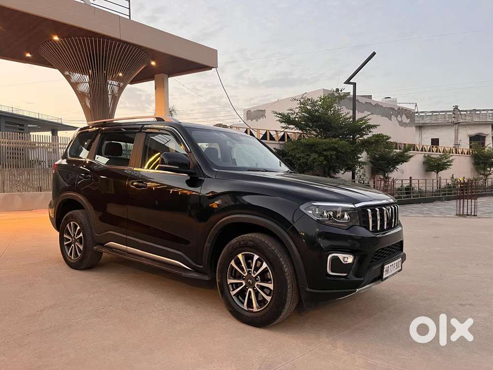Mahindra Scorpio N Z8 Select Diesel At 2wd 7-seater, 2025, Diesel