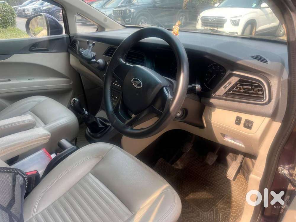 Mahindra Marazzo 2018 Diesel Well Maintained
