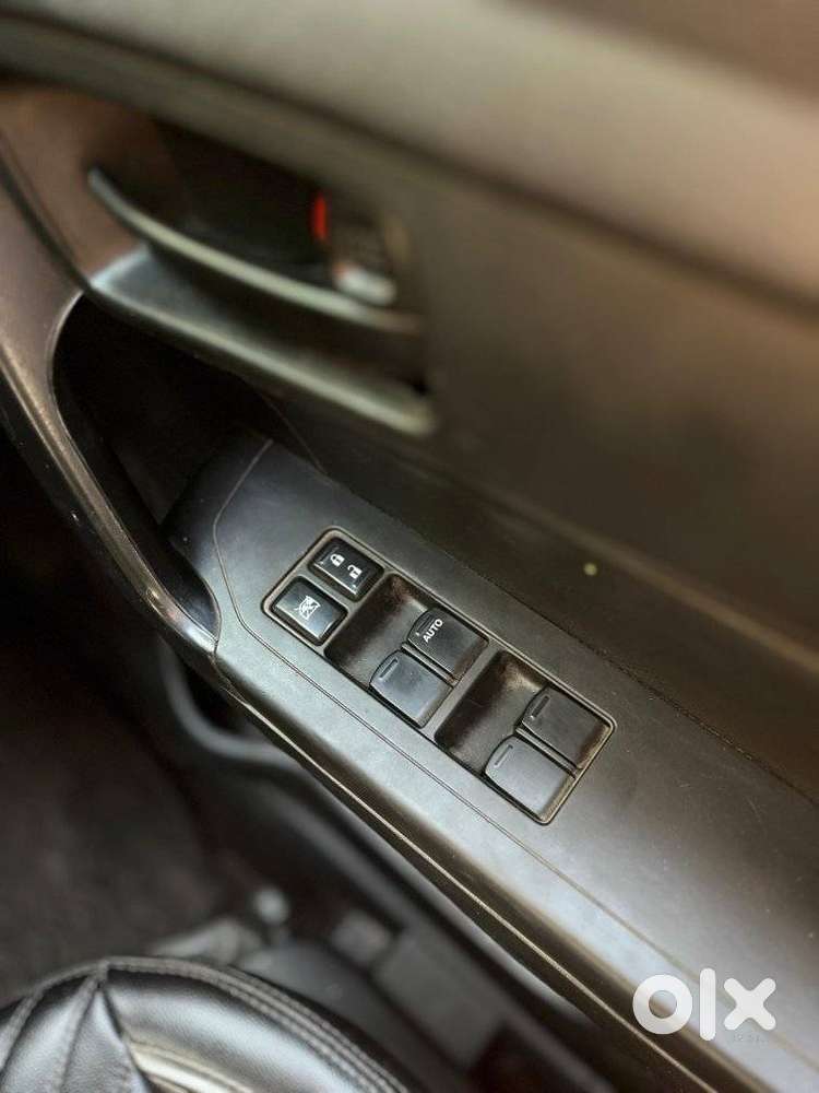 Maruti Suzuki Brezza 1.5 Lxi Cng, 2022, Cng & Hybrids