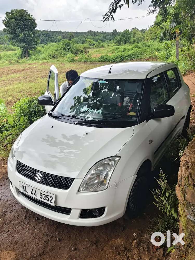 Maruti Suzuki Swift Lxi 2009