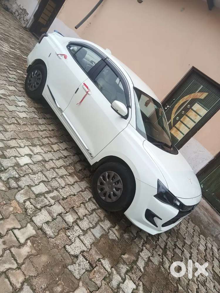 Argent Bikau Hai