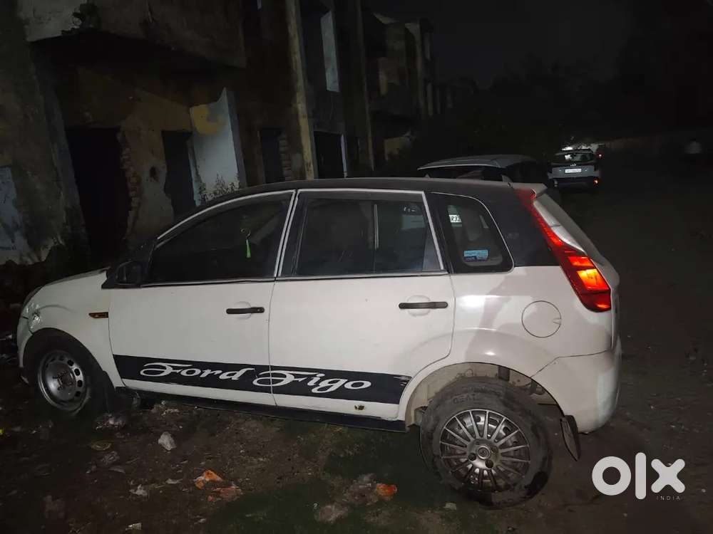 Ford Figo 2012 Petrol 68000 Km Driven