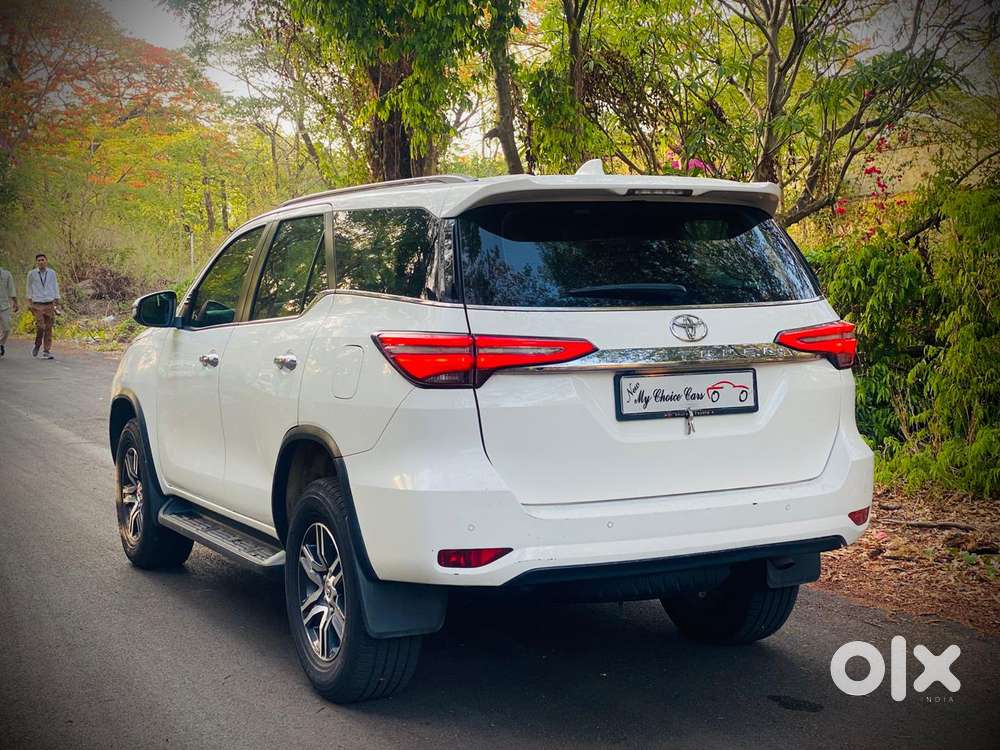 Toyota Fortuner [2021-ongoing] 2.8 2wd Diesel At, 2024, Diesel