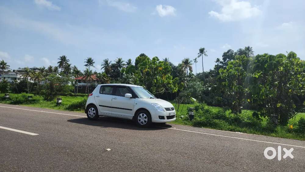 Swift Maruti Suzuki 2010 Year Well Maintained Very Good Condition