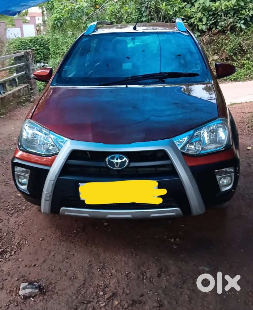 Toyota Etios Cross 2015 Petrol 80000 Km Driven