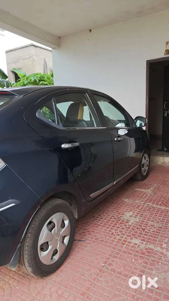 Tata Tigor 2019 Petrol 420000 Km Driven
