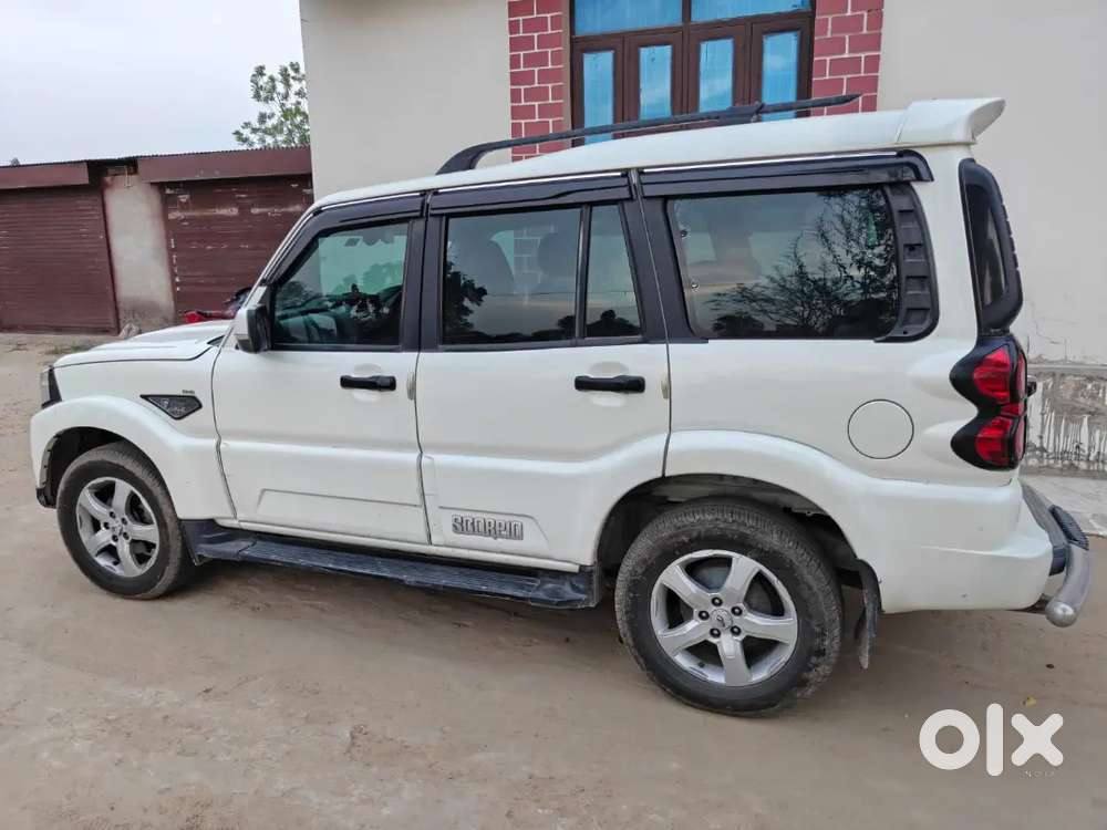 Mahindra Scorpio Classic 2018