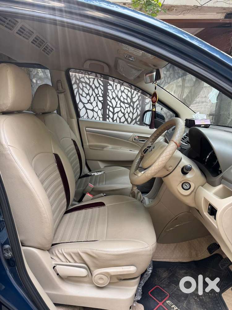 Maruti Suzuki Ertiga Zxi Plus Shvs, 2017, Petrol