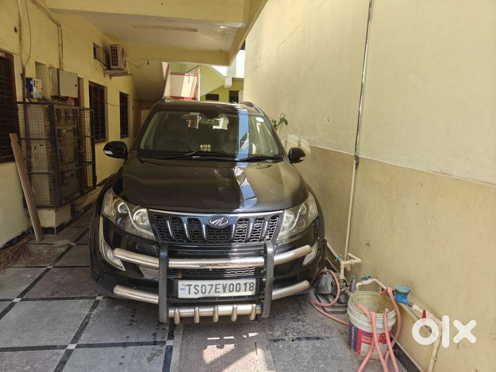 Mahindra Xuv500 2.2 W10, 2015, Diesel