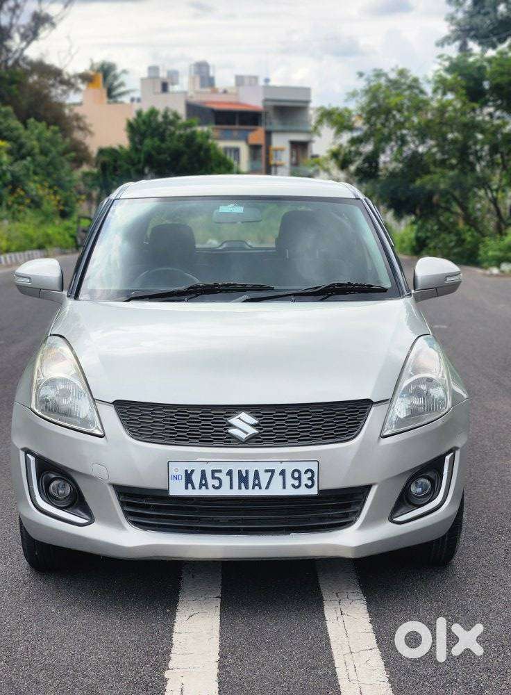 Maruti Suzuki Swift Vxi With Abs, 2016, Petrol