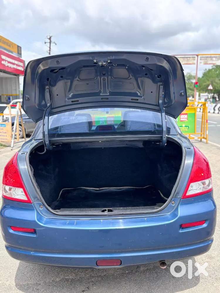 Maruti Suzuki Dzire 2010