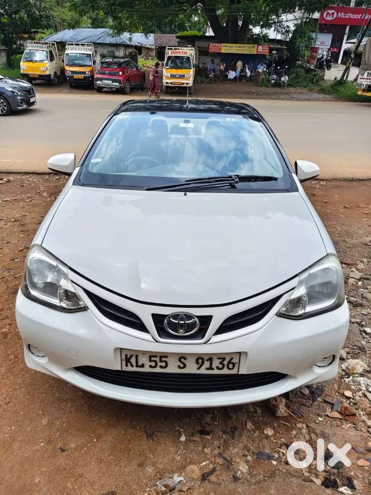 Toyota Etios Liva 2016