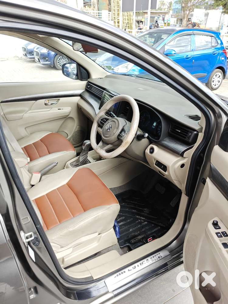 Maruti Suzuki Ertiga Zxi At, 2022, Petrol