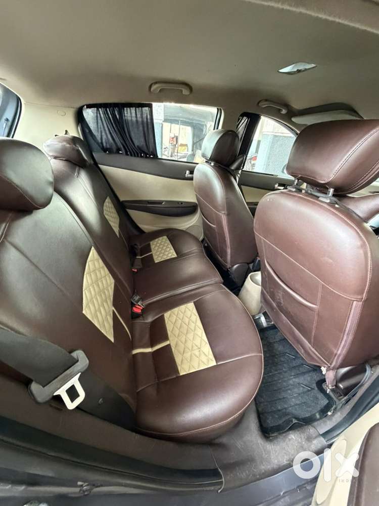 Hyundai I20 Manual 2011 Repassing Complt Insurance & All Document Avlb